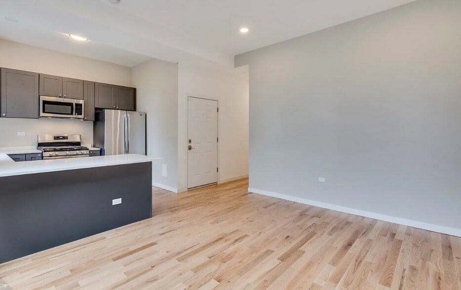 4525 S Evans Ave, Chicago, IL à vendre - Photo du bâtiment - Image 3 de 5