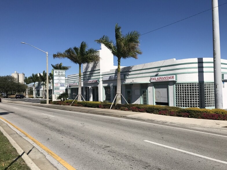 600-610 N US Highway 1, Fort Pierce, FL for sale - Building Photo - Image 3 of 7