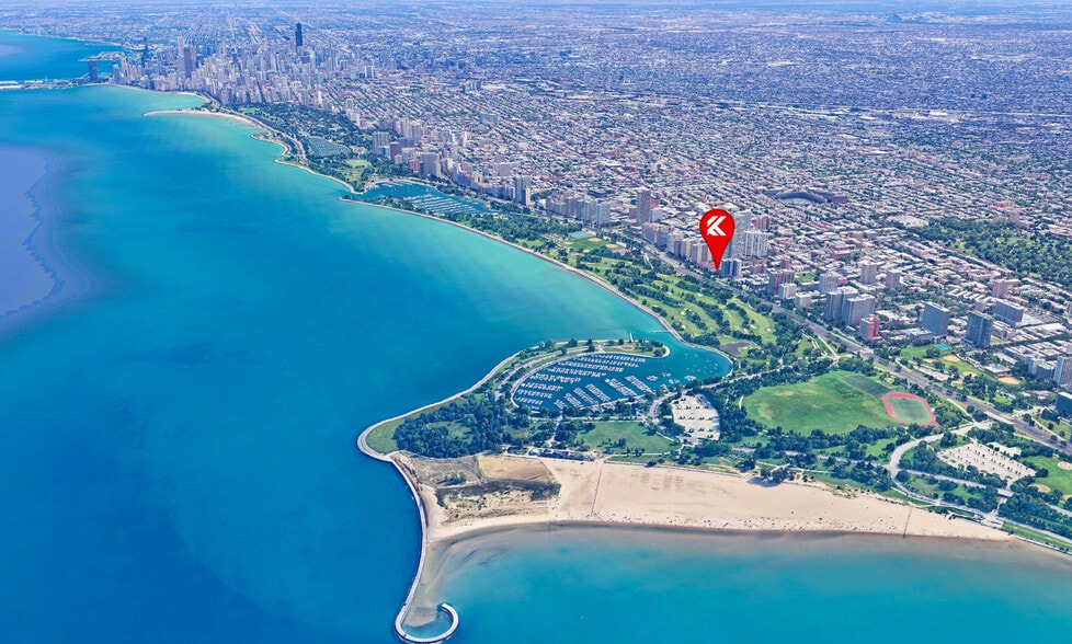 4030 N Marine Dr, Chicago, IL à vendre - Photo du bâtiment - Image 2 de 2