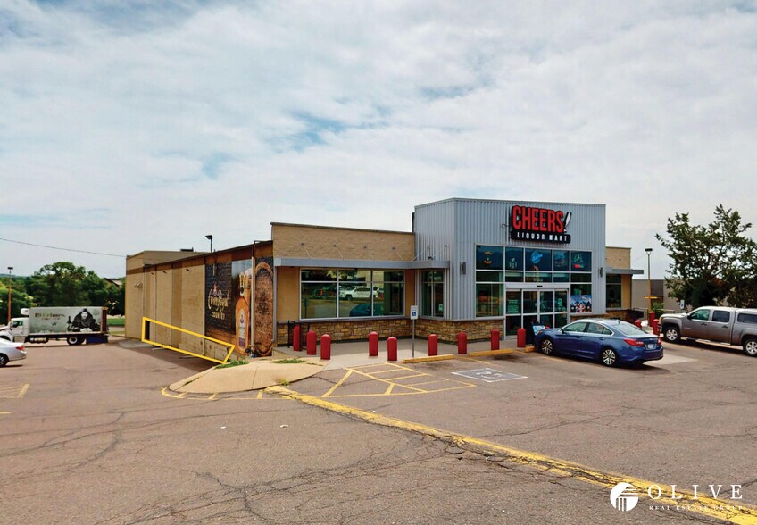 1105 N Circle Dr, Colorado Springs, CO for lease - Building Photo - Image 2 of 5