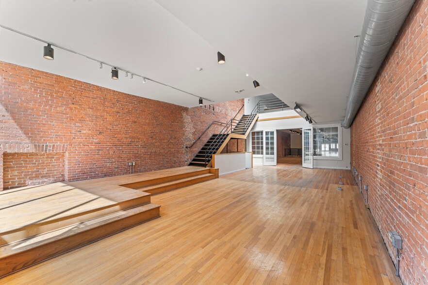 262 Atlantic St, Stamford, CT for lease - Building Photo - Image 2 of 21