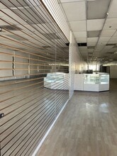 5533-5549 Philadelphia St, Chino, CA for lease Interior Photo- Image 2 of 7