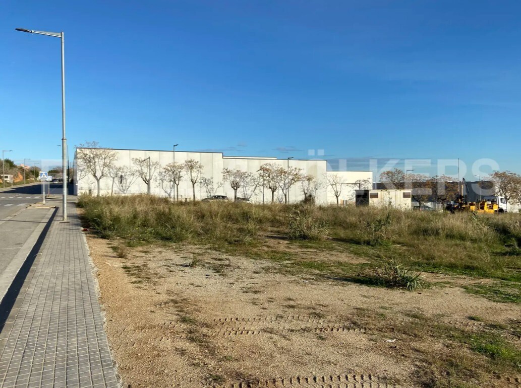 Terrain dans Premià de Dalt, Barcelona à vendre Photo du bâtiment- Image 1 de 4