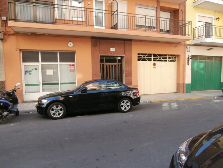 Retail in València for sale - Building Photo - Image 1 of 21