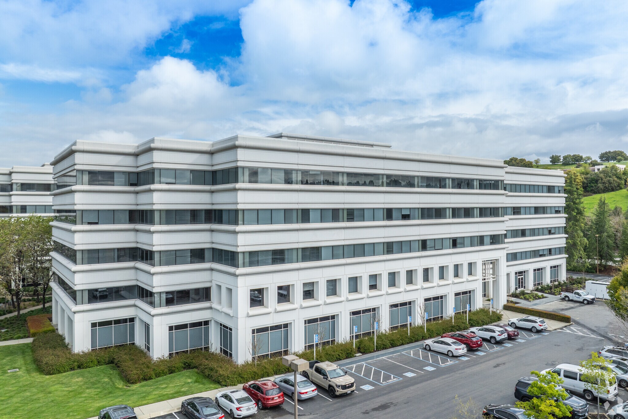 12647 Alcosta Blvd, San Ramon, CA à louer Photo du bâtiment- Image 1 de 14