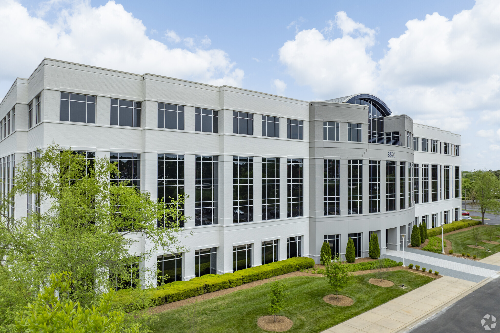 8520 Cliff Cameron Dr, Charlotte, NC for lease Building Photo- Image 1 of 9