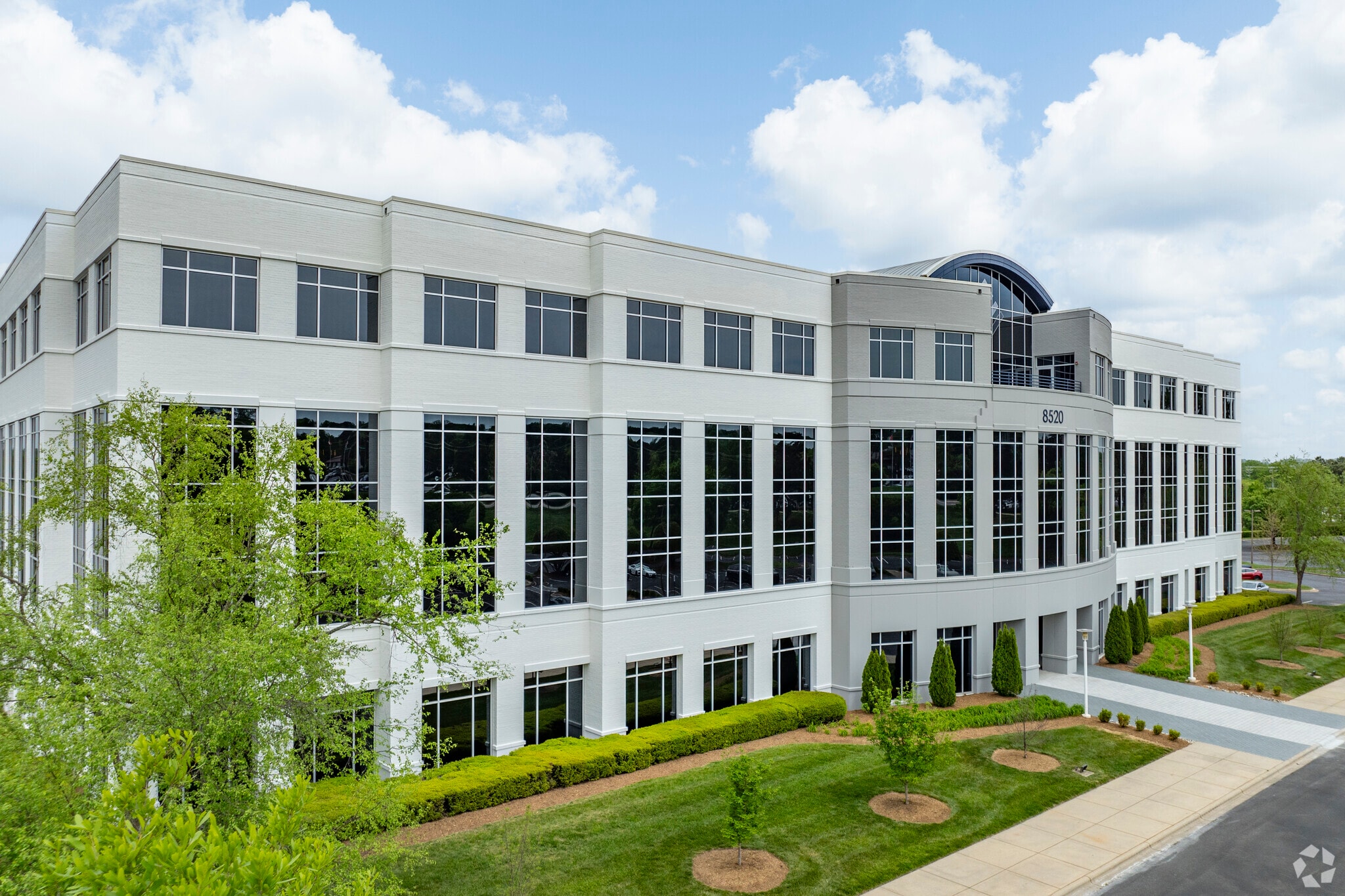 8520 Cliff Cameron Dr, Charlotte, NC for lease Primary Photo- Image 1 of 9