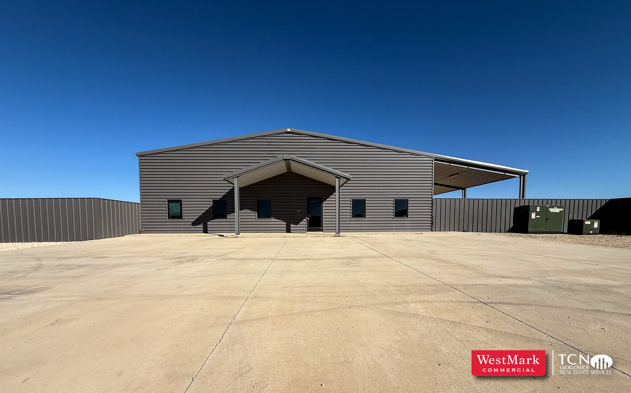 6615 Winfield Avenue, Lubbock, TX for lease Building Photo- Image 1 of 8