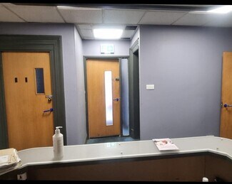 Plus de détails pour 4 Ventnor St, Bradford - Bureau à louer