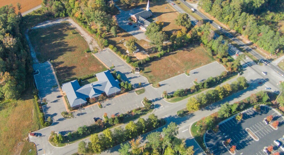 6400 Canon Way, Gloucester, VA à vendre - Aérien - Image 2 de 5