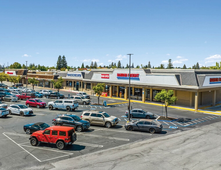 1617 Douglas Blvd, Roseville, CA for sale - Building Photo - Image 2 of 16