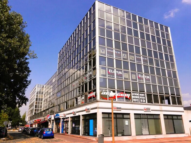 Office in Évry-Courcouronnes for lease - Building Photo - Image 1 of 14