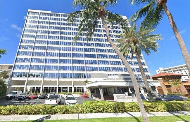 More details for 2455 E Sunrise Blvd, Fort Lauderdale, FL - Coworking for Lease