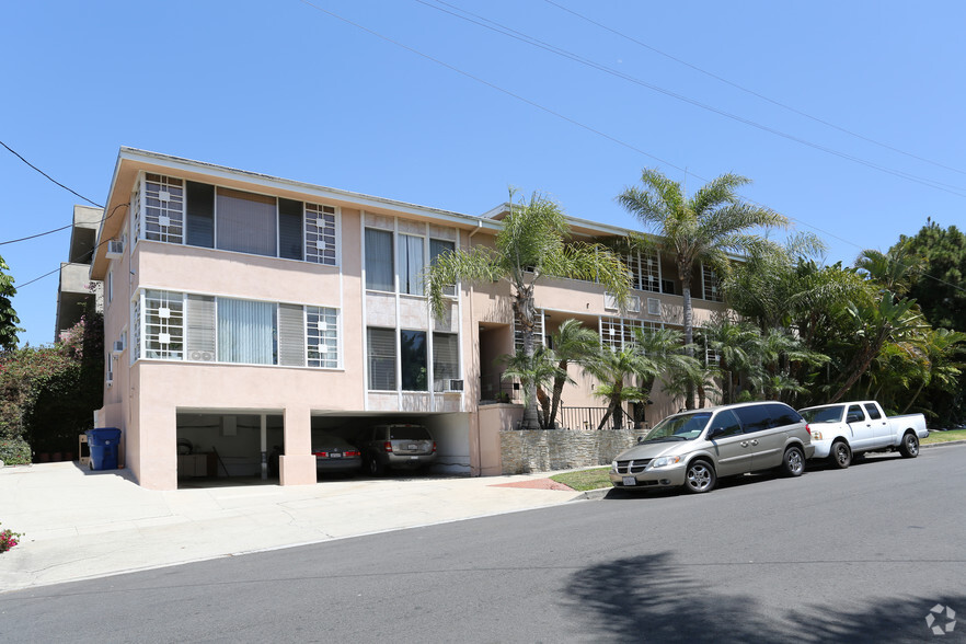 10561 Missouri Ave, Los Angeles, CA à vendre - Photo principale - Image 1 de 1