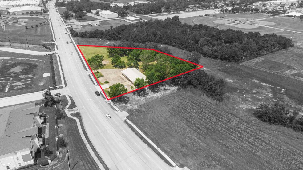 126 W Cedar Bayou Lynchburg Rd, Baytown, TX à vendre - Photo du bâtiment - Image 3 de 14