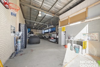 12 Trent St, Moorabbin for lease Interior Photo- Image 2 of 5