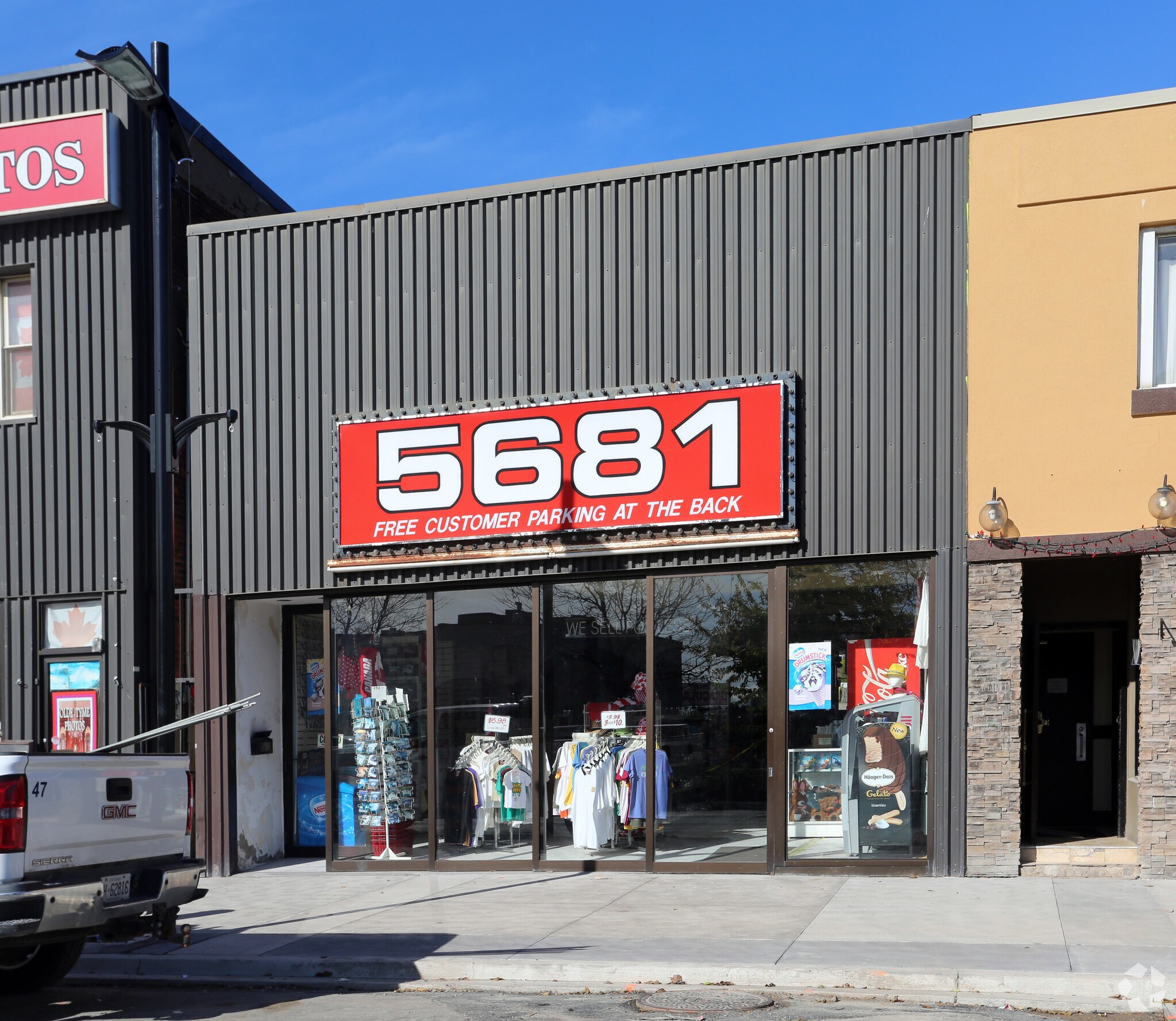 5681 Victoria Ave, Niagara Falls, ON à vendre Photo principale- Image 1 de 1