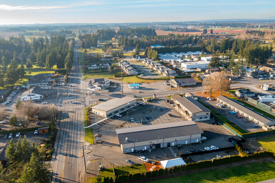 6900 Hannegan Rd, Lynden, WA à louer - Photo du b timent - Image 3 de 22