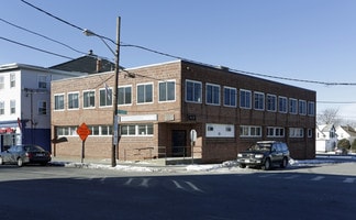 More details for 418 Bridge St, Lowell, MA - Office for Sale