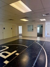 6501 Boeing Dr, El Paso, TX for lease Interior Photo- Image 2 of 11