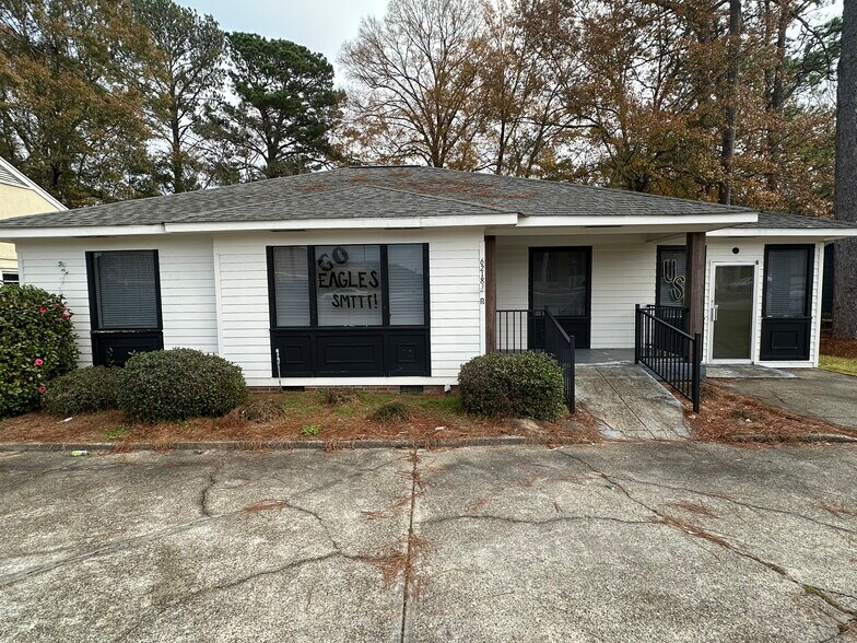 6218 U S Highway 49, Hattiesburg, MS à louer - Photo du bâtiment - Image 1 de 1