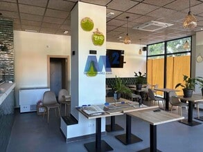 Retail in Alcobendas, Madrid for lease Interior Photo- Image 2 of 12