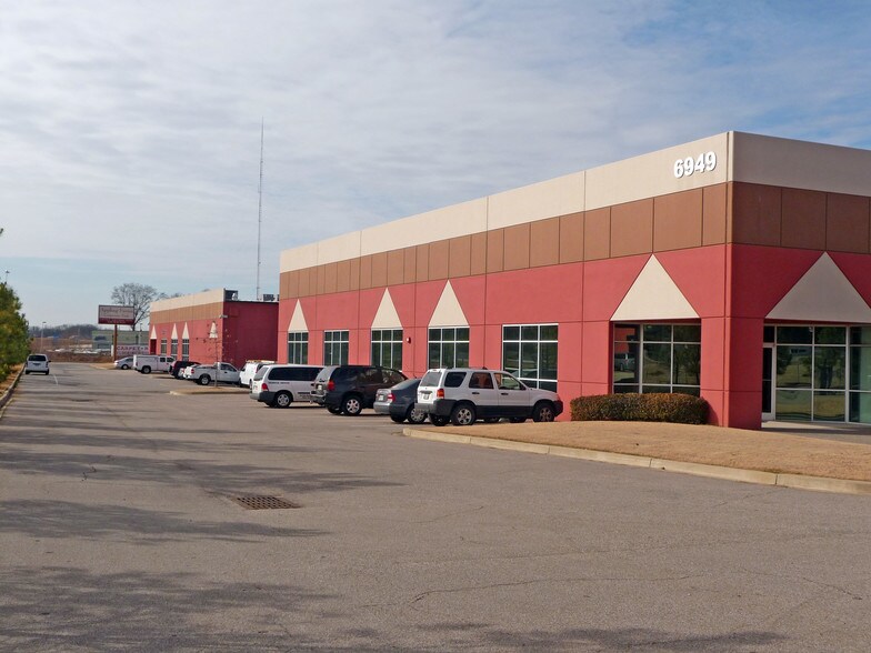 6949 Appling Farms Pky, Memphis, TN for lease - Building Photo - Image 2 of 4