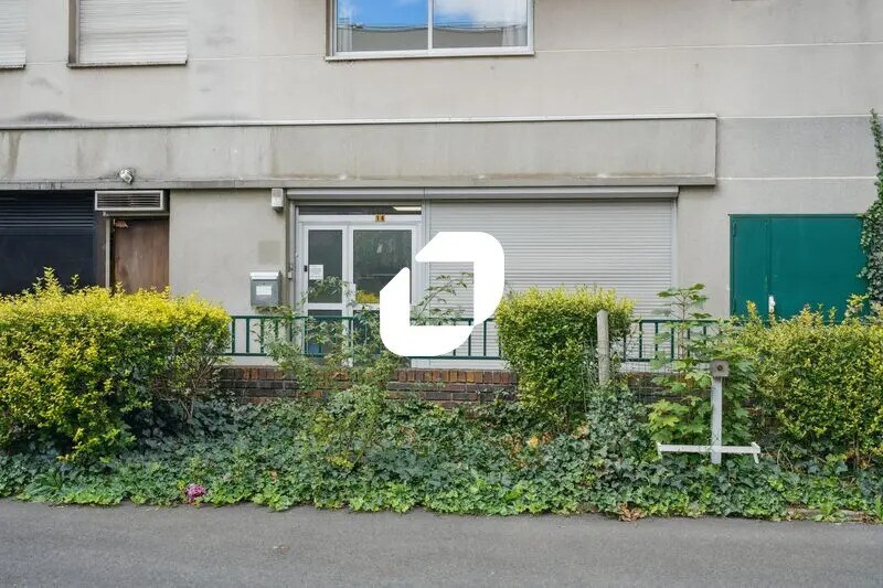 14/16 Rue De L'Abreuvoir, Courbevoie for sale - Building Photo - Image 2 of 16