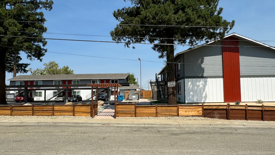 679 Kiley Ave, Yuba City, CA for sale - Building Photo - Image 1 of 7