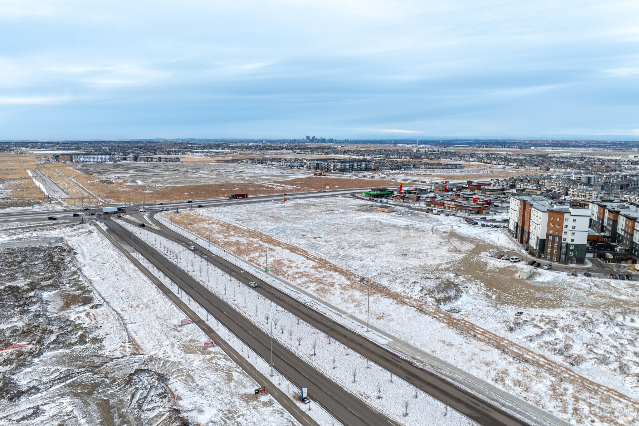 6092 Country Hills Blvd NE, Calgary, AB for sale Primary Photo- Image 1 of 1