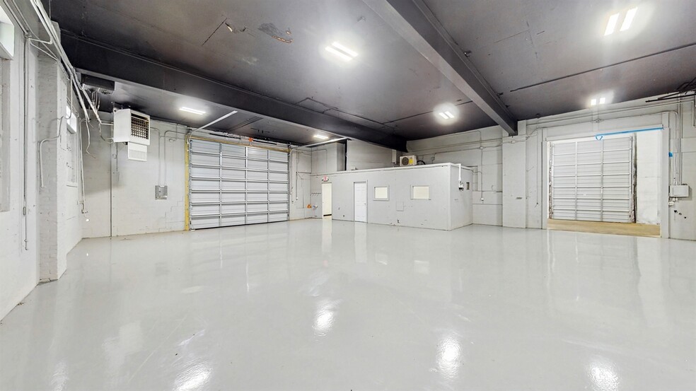 44 Stockman St, West Orange, NJ for lease - Interior Photo - Image 3 of 8