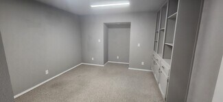 Plus de détails pour 4959 E Dakota Ave, Fresno, CA - Bureau à louer