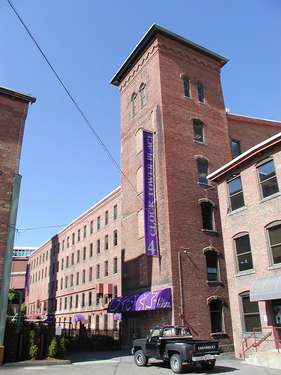 4 Mill St, Maynard, MA à louer - Photo du bâtiment - Image 2 de 3