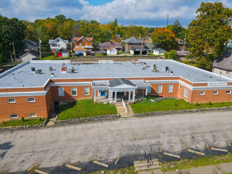 120 Sturges Ave, Mansfield, OH à vendre - Photo du bâtiment - Image 2 de 45