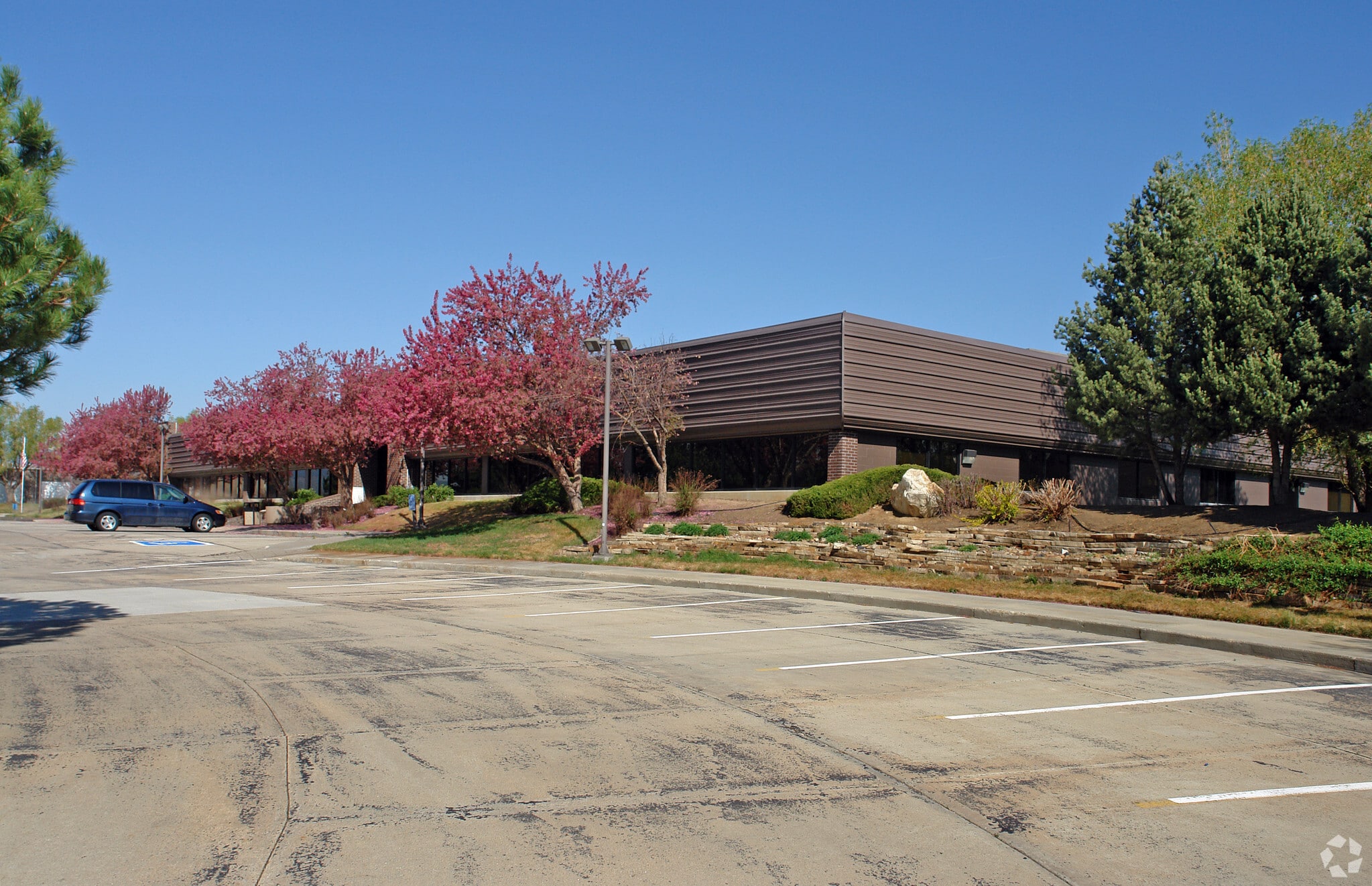 1900 Pike Rd, Longmont, CO for lease Building Photo- Image 1 of 10