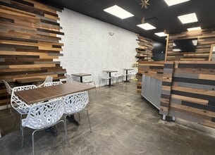 6005-6007 Wade Hampton Blvd, Taylors, SC à louer Photo intérieure- Image 2 de 5