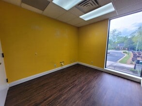 138 Park Ave, Winder, GA for lease Interior Photo- Image 1 of 2