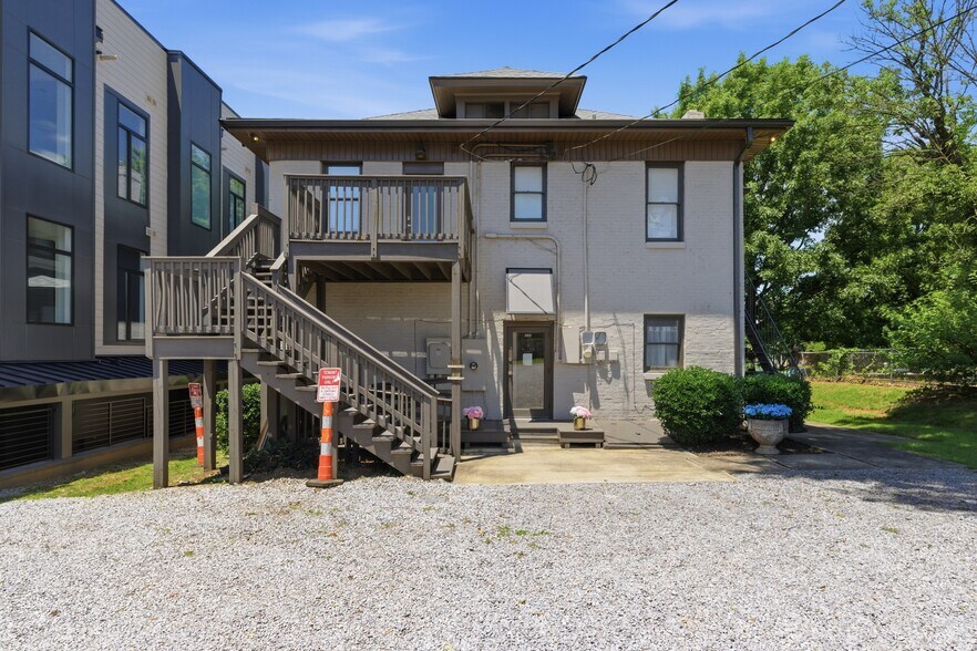 203 N 11th St, Nashville, TN à vendre - Photo du bâtiment - Image 3 de 26