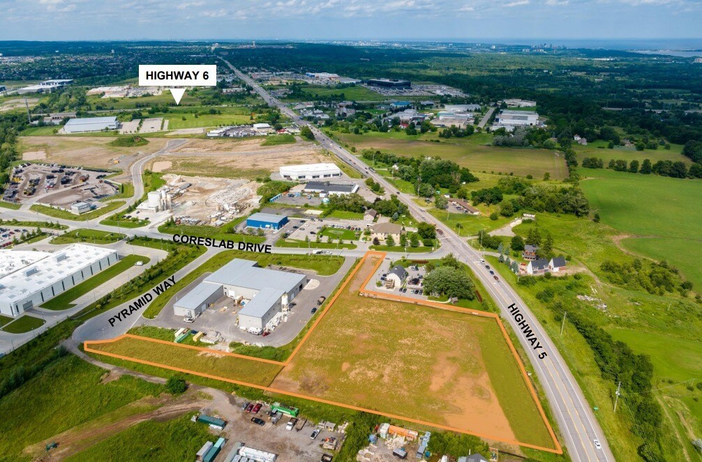 49 Coreslab Av, Hamilton, ON à vendre Photo du bâtiment- Image 1 de 1