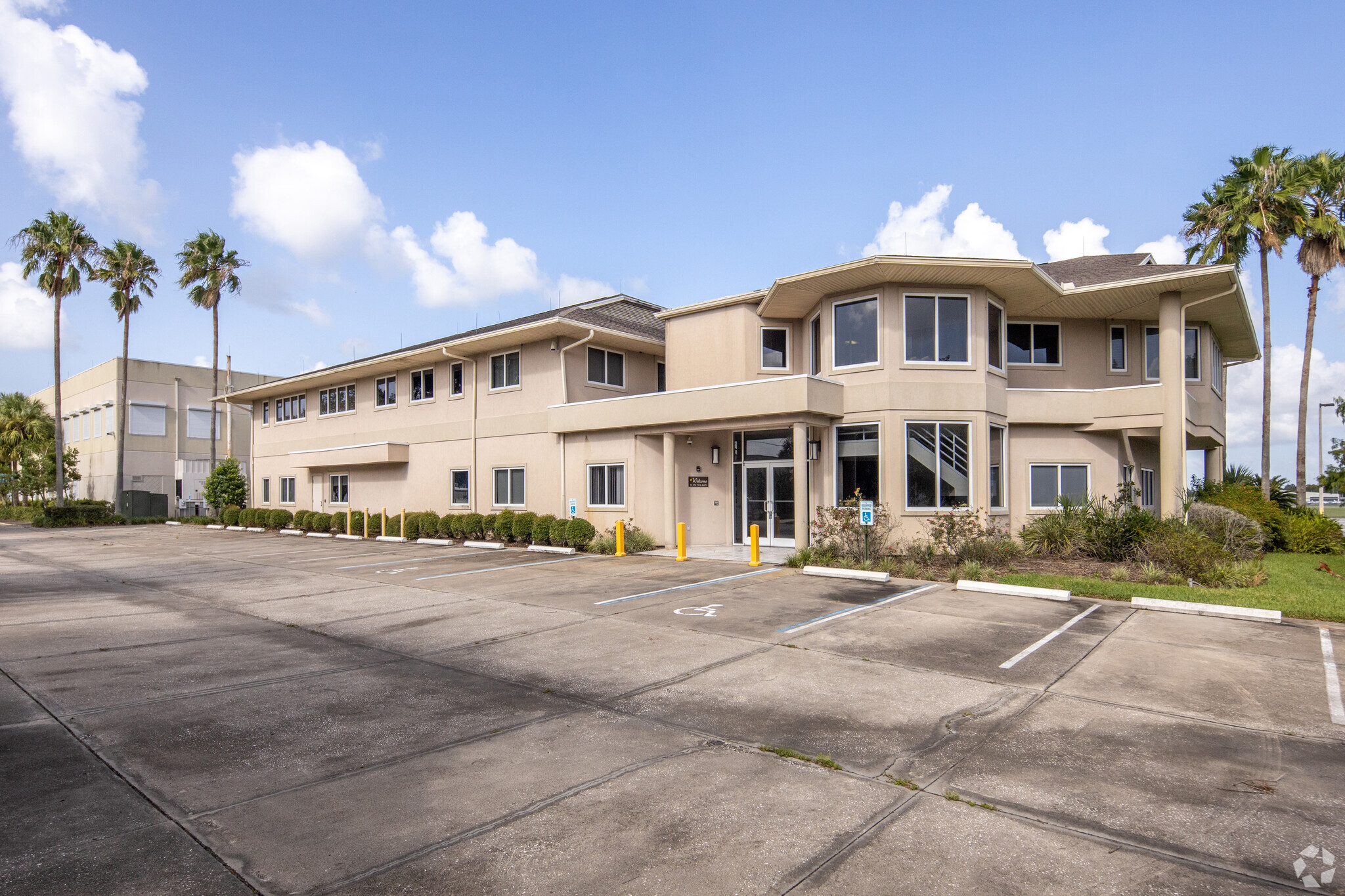 1991-1993 Industrial Dr, Deland, FL for lease Primary Photo- Image 1 of 42