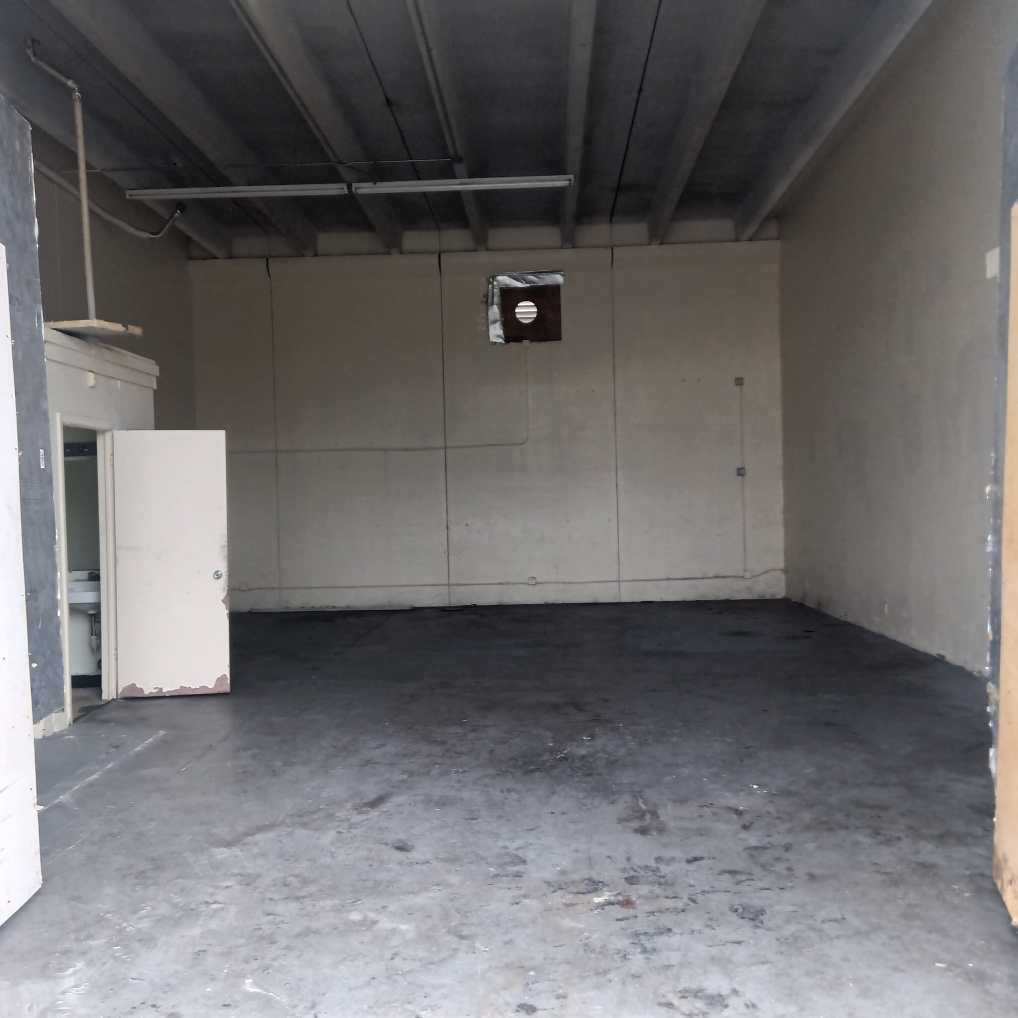 750 E Sample Rd, Pompano Beach, FL à louer Photo intérieure- Image 1 de 3