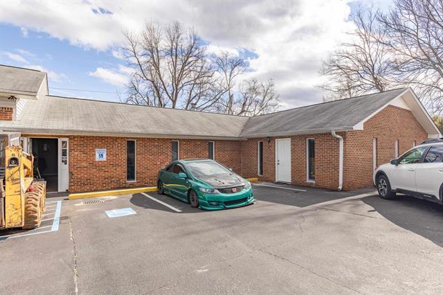 250 Cedar Springs Ave, Spartanburg, SC à vendre - Photo du bâtiment - Image 2 de 17