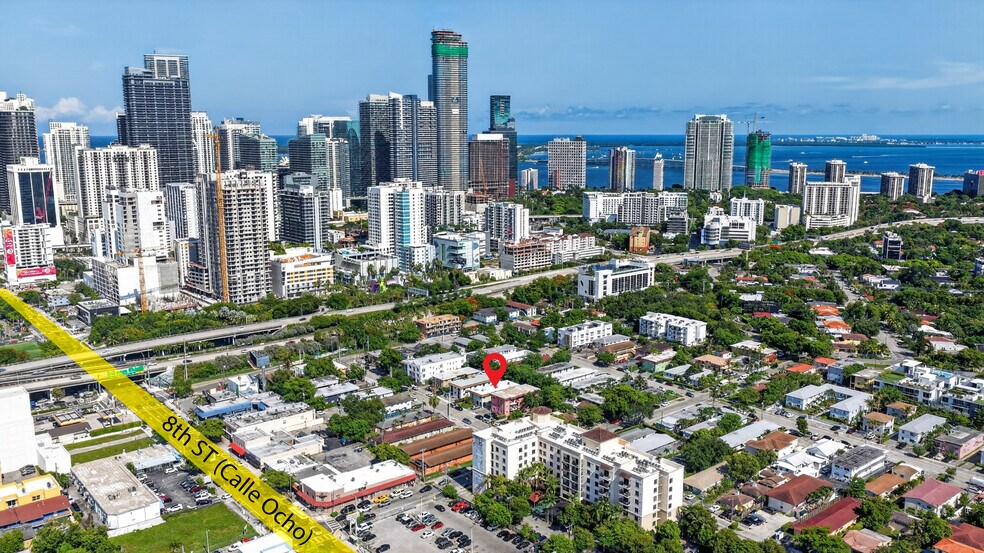 450 SW 9th St, Miami, FL à vendre - Photo du bâtiment - Image 1 de 47