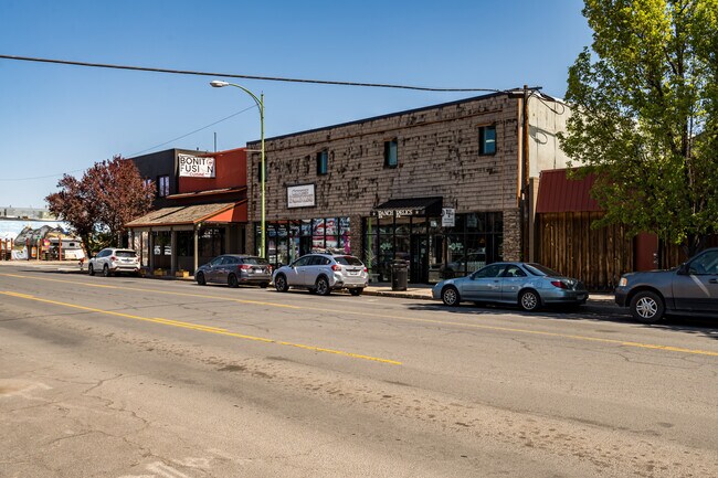 More details for 320 N Main St, Prineville, OR - Retail for Sale