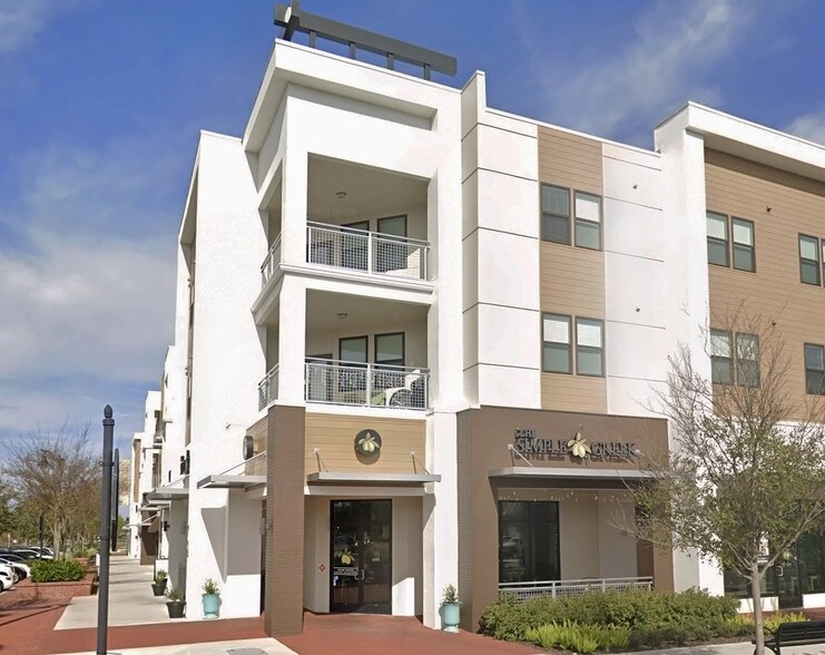 945 City Plaza Way, Oviedo, FL for lease - Building Photo - Image 2 of 4