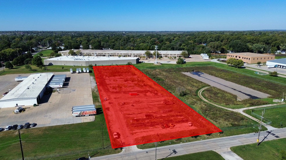 1680 E 17th St, Des Moines, IA à vendre - Photo du bâtiment - Image 2 de 4