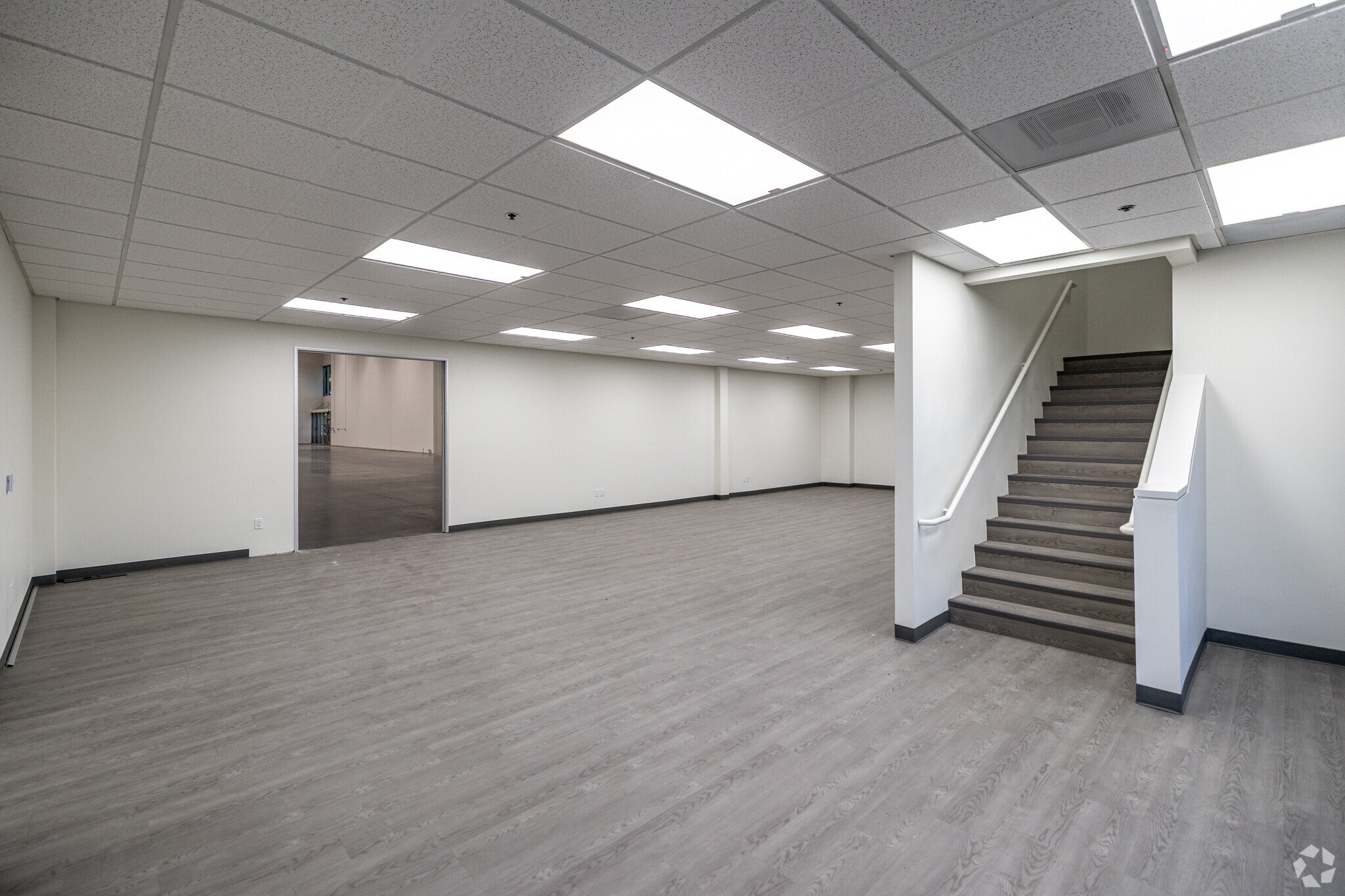 1160-1180 N Anaheim Blvd, Anaheim, CA for lease Interior Photo- Image 1 of 11