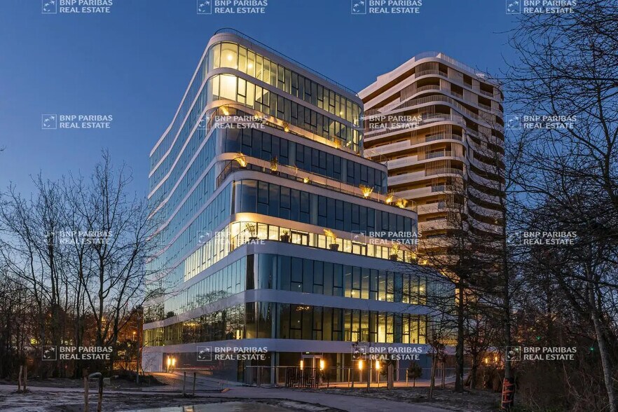 770 Boulevard Carnot, Lille à louer - Photo du bâtiment - Image 2 de 20