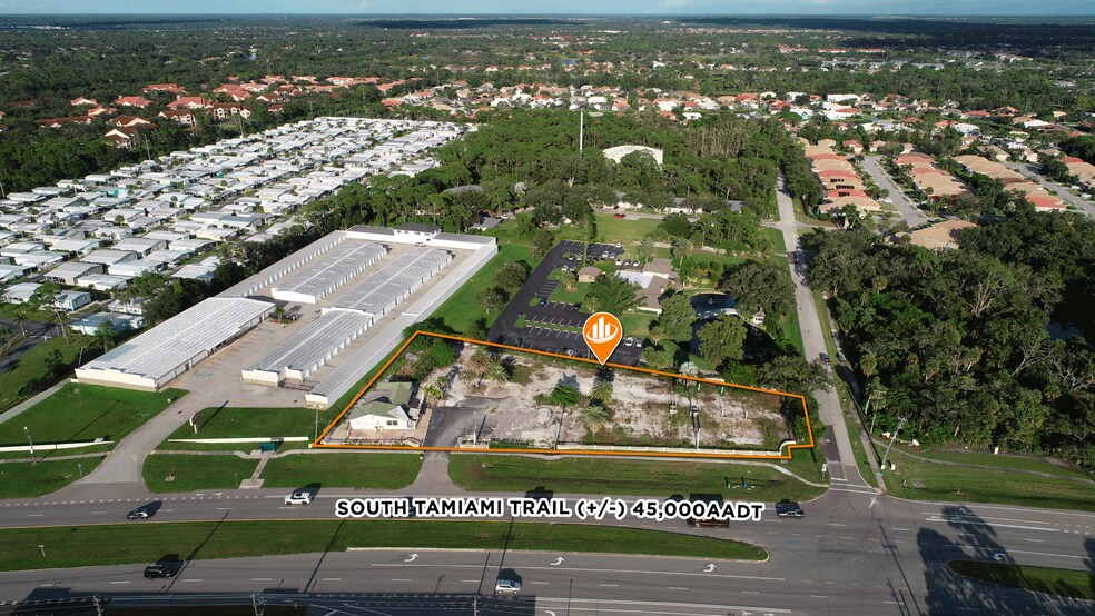 8927 S Tamiami Trl, Sarasota, FL à vendre - Photo du bâtiment - Image 3 de 3