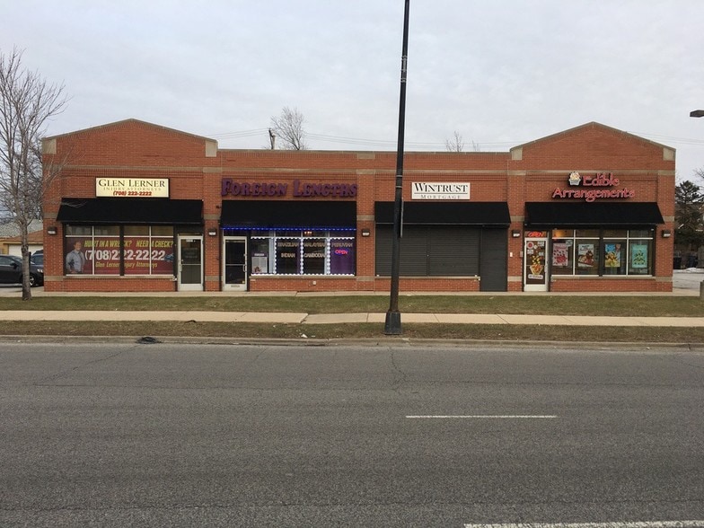 9923 S Halsted St, Chicago, IL for lease - Primary Photo - Image 1 of 11
